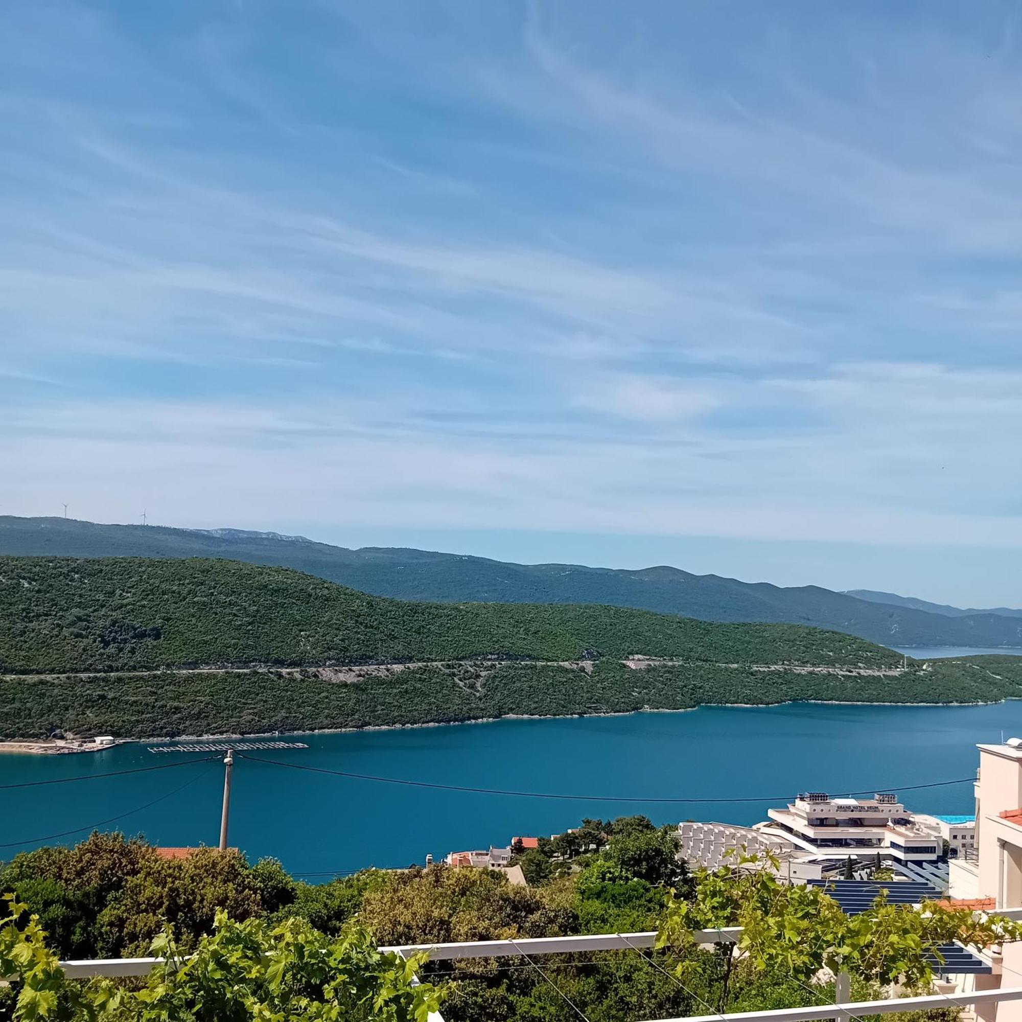 Apartmani Zuti Neum Cameră foto